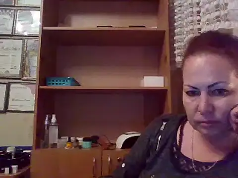 KrystalStyles online show from 04/05/26, 05:30