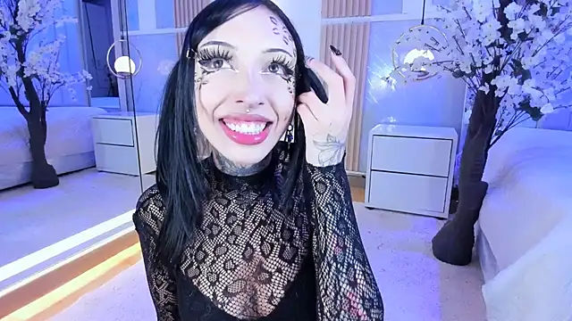 SalemBlackrose online show from 03/15/26, 05:25