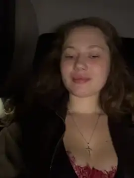 AsynaYuuki online show from 04/08/26, 06:42