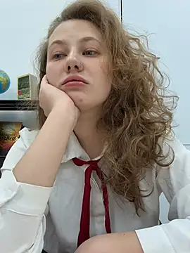 AsynaYuuki online show from 04/03/26, 07:53