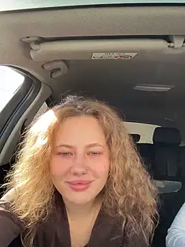 AsynaYuuki online show from 03/29/26, 12:18