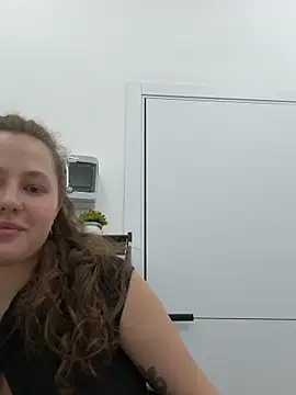 AsynaYuuki online show from 03/23/26, 06:19