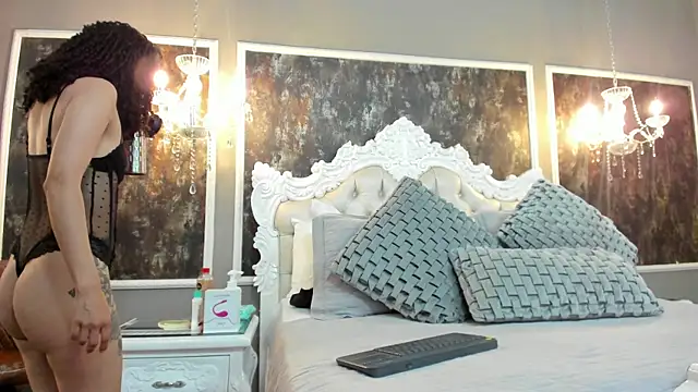 Snapshot of JuliethMilf chatting on 03/29/26, 12:23 JuliethMilf online show from 03/29/26, 12:23