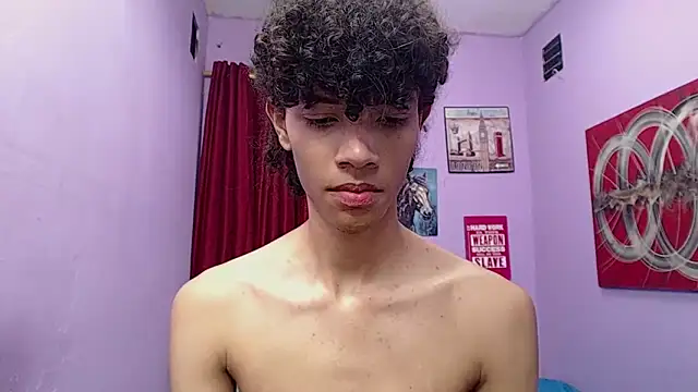 bigcock twinks online show from 04/15/26, 07:40