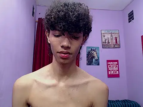 bigcock twinks online show from 03/31/26, 06:43