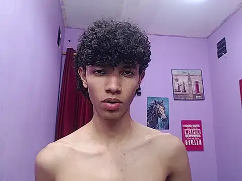 bigcock twinks online show from 02/25/26, 04:56