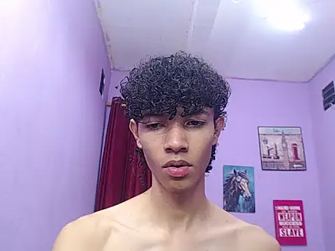 bigcock twinks online show from 02/27/26, 11:26