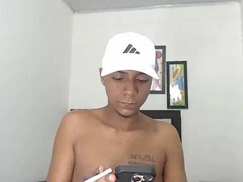 hotboyluxe online show from 02/28/26, 03:06