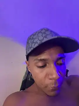 hotboyluxe online show from 05/14/26, 02:36