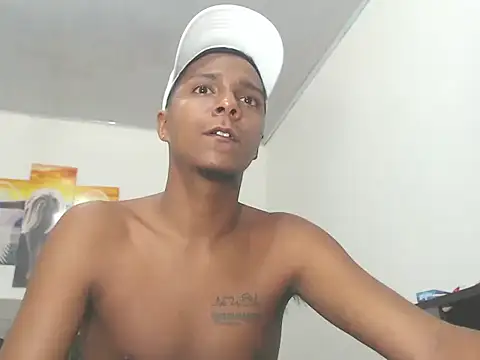 hotboyluxe online show from 02/12/26, 06:29