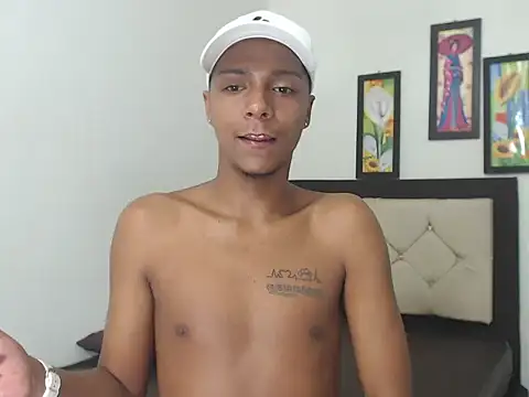 hotboyluxe online show from 02/25/26, 05:57