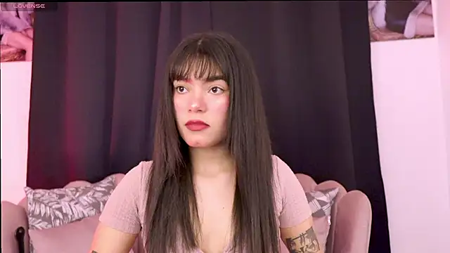 Snapshot of dakotacollins_ chatting on 03/14/26, 01:44 dakotacollins online show from 03/14/26, 01:44