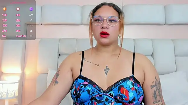 Snapshot of Laurent_glass chatting on 02/25/26, 12:38 Laurent glass online show from 02/25/26, 12:38