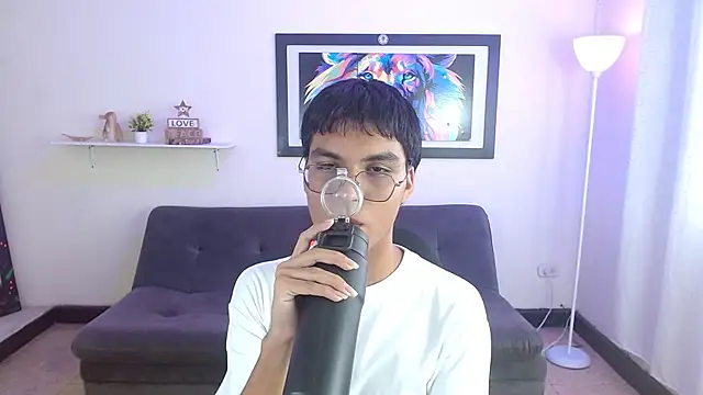 Maecum18 online show from 04/11/26, 08:56