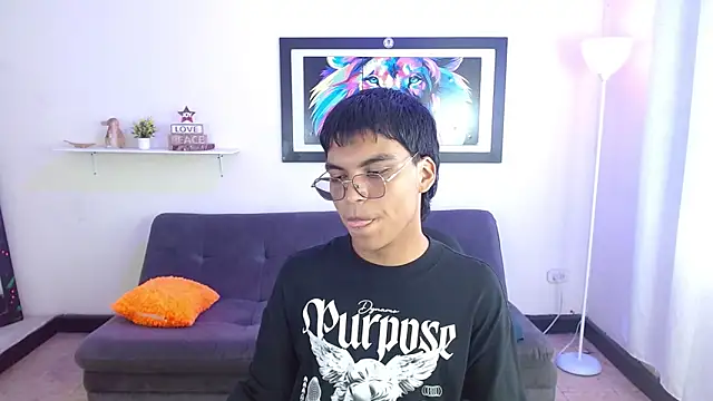 Maecum18 online show from 04/08/26, 08:54