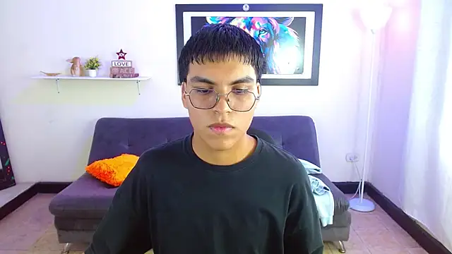 Maecum18 online show from 03/17/26, 08:45