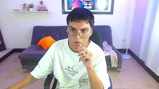 Maecum18 online show from 03/19/26, 09:48