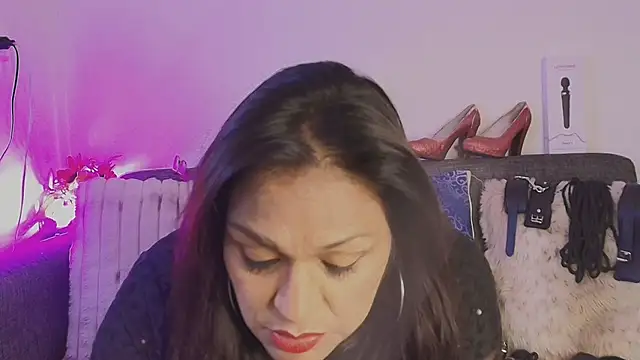 Angela mature49 online show from 04/08/26, 03:08