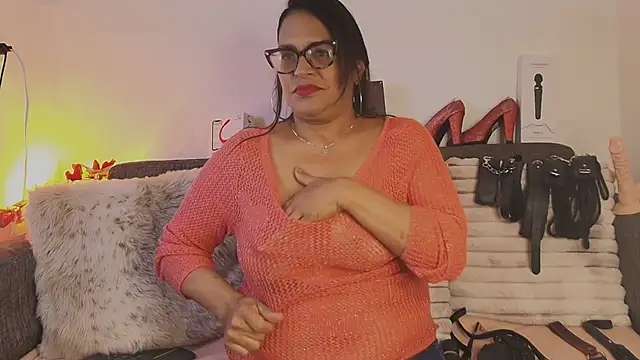 Angela mature49 online show from 04/10/26, 03:46