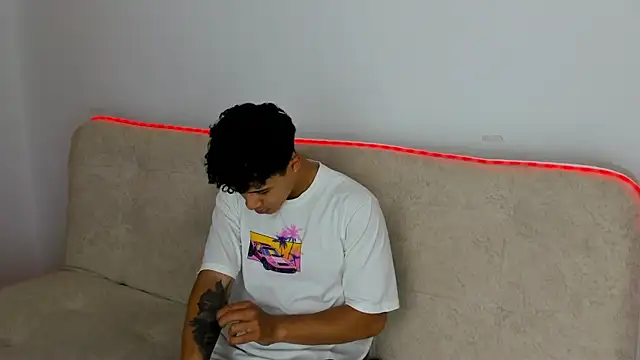  Alex Colton online show from 06/01/26, 10:09