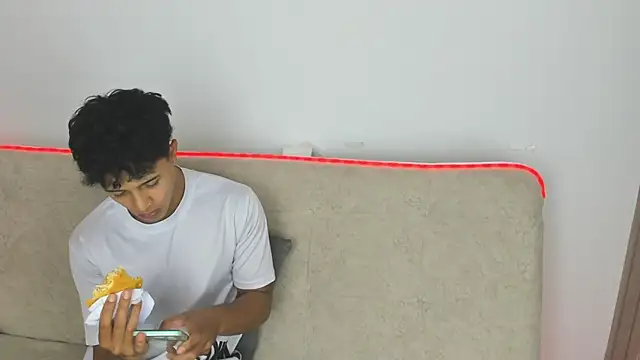  Alex Colton online show from 04/14/26, 10:26