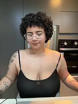 BabyChanntal online show from 03/08/26, 10:24