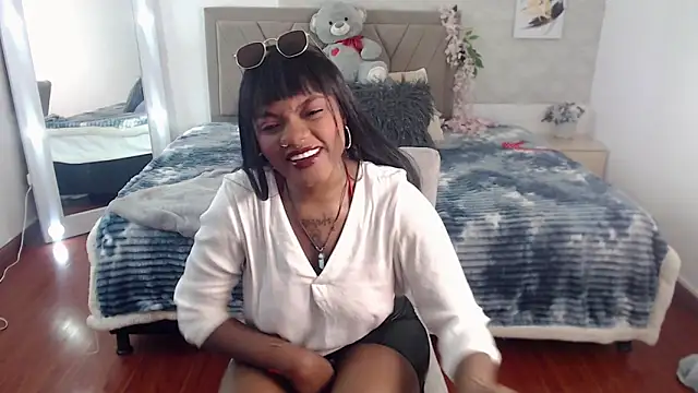 ebony boobs020 online show from 04/04/26, 03:35