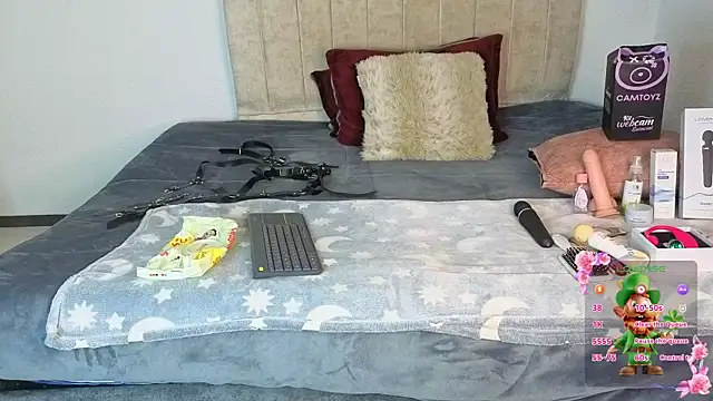 Petite pepper online show from 03/18/26, 12:41