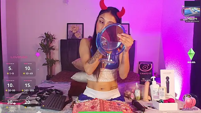Petite pepper online show from 05/26/26, 03:15