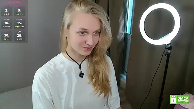 Alex-wer online show from 05/13/26, 02:02
