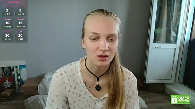 Snapshot of Alex-wer chatting on 07/15/26, 07:04 Alex-wer online show from 07/15/26, 07:04