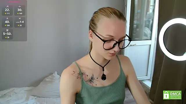 Alex-wer online show from 05/24/26, 09:42