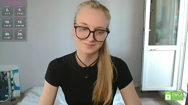 Snapshot of Alex-wer chatting on 06/10/26, 05:52 Alex-wer online show from 06/10/26, 05:52