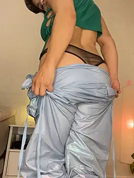 eva luz online show from 06/09/26, 08:21