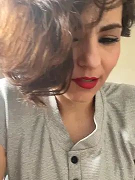 eva luz online show from 04/13/26, 01:59