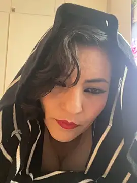 eva luz online show from 06/02/26, 03:56