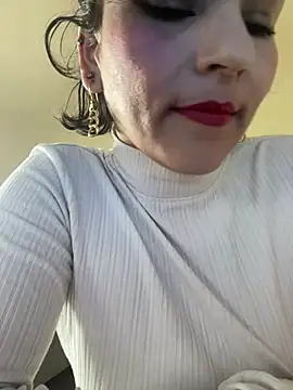 eva luz online show from 06/14/26, 11:55