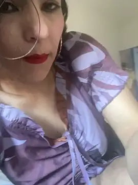 eva luz online show from 04/21/26, 03:40