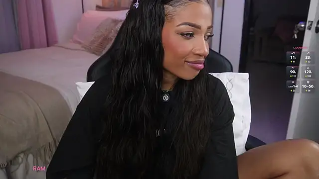 Snapshot of eimi_spacee chatting on 02/05/26, 10:49 eimi spacee online show from 02/05/26, 10:49