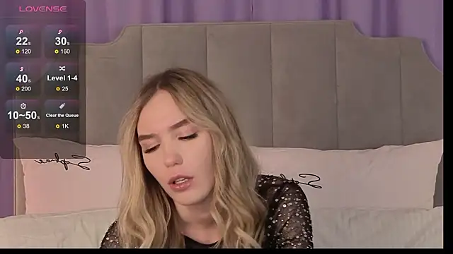 NikkiRyx online show from 03/20/26, 03:57