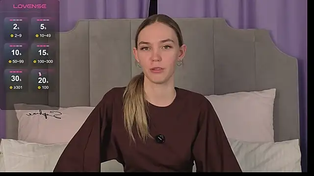 NikkiRyx online show from 04/02/26, 07:42