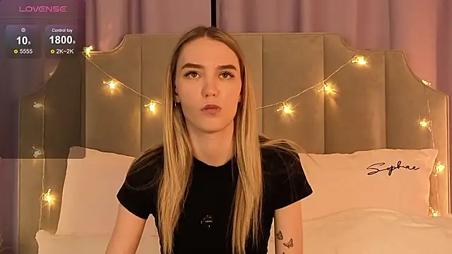 Snapshot of NikkiRyx chatting on 02/04/26, 05:41 NikkiRyx online show from 02/04/26, 05:41