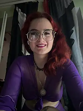 Snapshot of Persefoha chatting on 06/28/26, 06:36 Persefoha online show from 06/28/26, 06:36