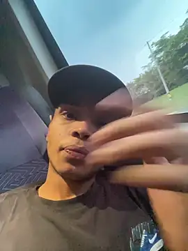 Alejandroo Montenegro online show from 02/28/26, 08:41