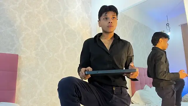 Alejandroo Montenegro online show from 03/31/26, 09:28