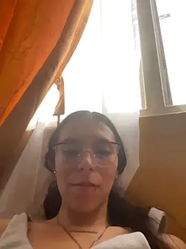 MayteLove online show from 02/04/26, 10:05