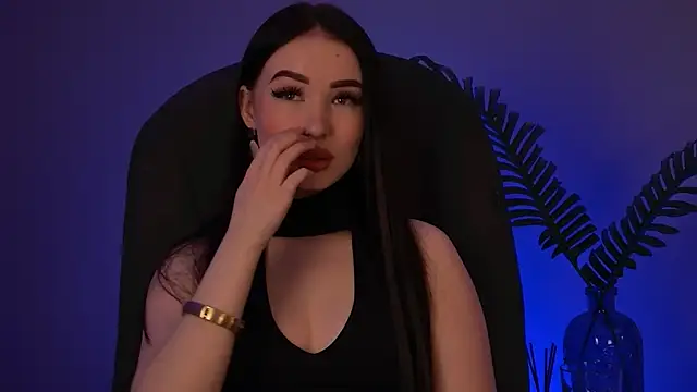 ArianaLim online show from 06/19/26, 04:13