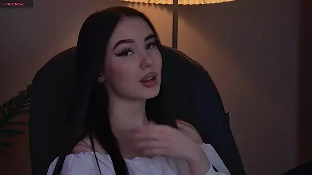 Snapshot of ArianaLim chatting on 05/03/26, 03:37 ArianaLim online show from 05/03/26, 03:37