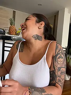 foxxy lover online show from 04/14/26, 03:50