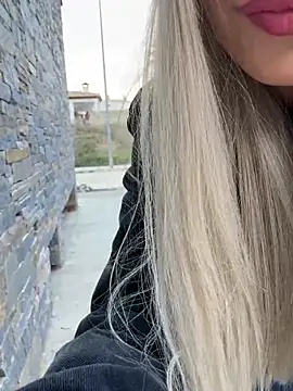 MelaFoxx online show from 03/01/26, 04:40